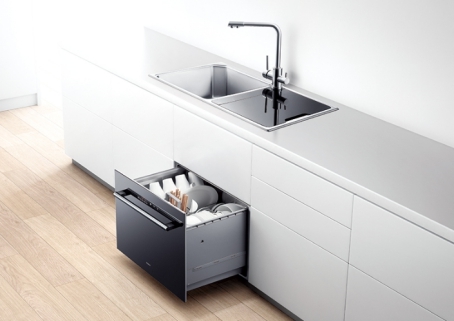 樱花净水机J306和樱花洗碗机W702构成的专业厨房洗净系统